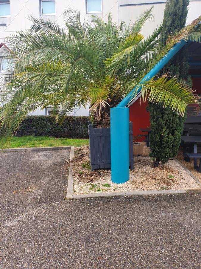 Hotelf1 Lyon Isle D'Abeau Ouest St Exupery Saint-Quentin-Fallavier Bagian luar foto