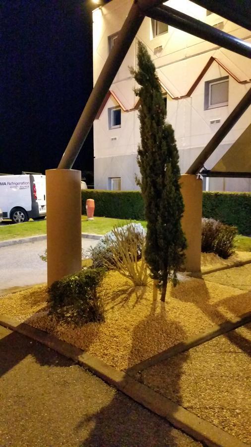 Hotelf1 Lyon Isle D'Abeau Ouest St Exupery Saint-Quentin-Fallavier Bagian luar foto