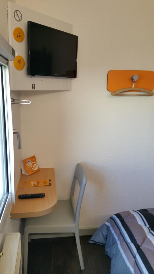 Hotelf1 Lyon Isle D'Abeau Ouest St Exupery Saint-Quentin-Fallavier Bagian luar foto